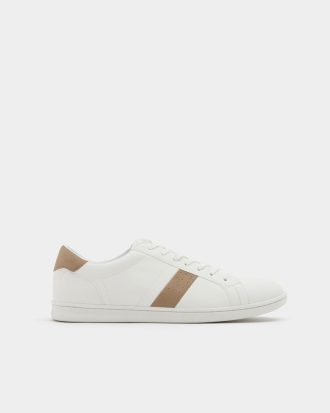 Sneakers with beige stripes