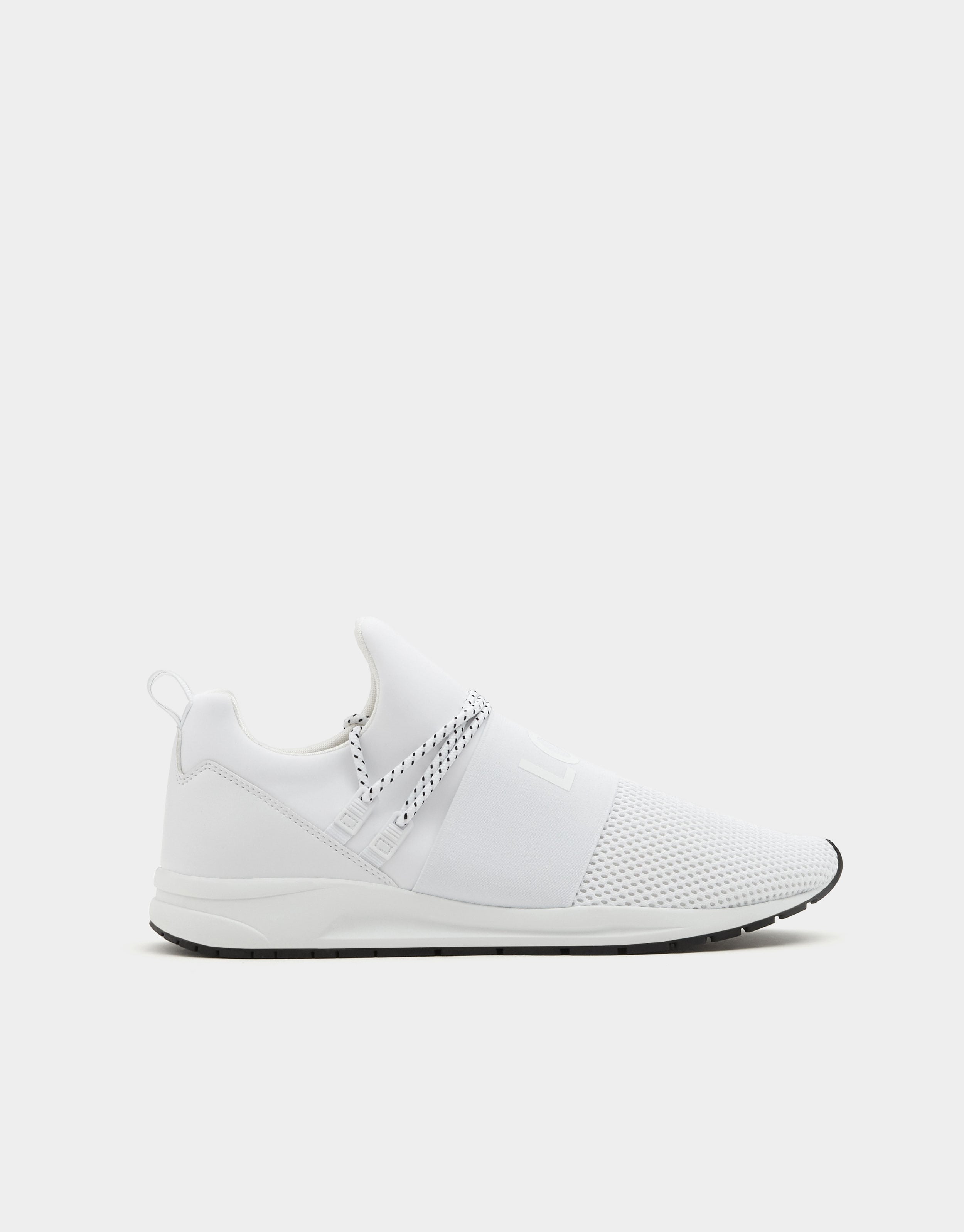 Soft elastic sneakers